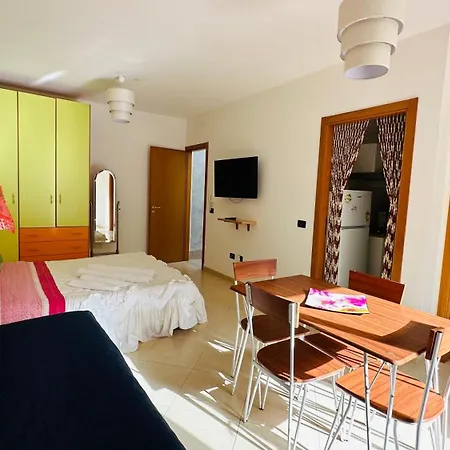 Casetta Del Salice Apartment
